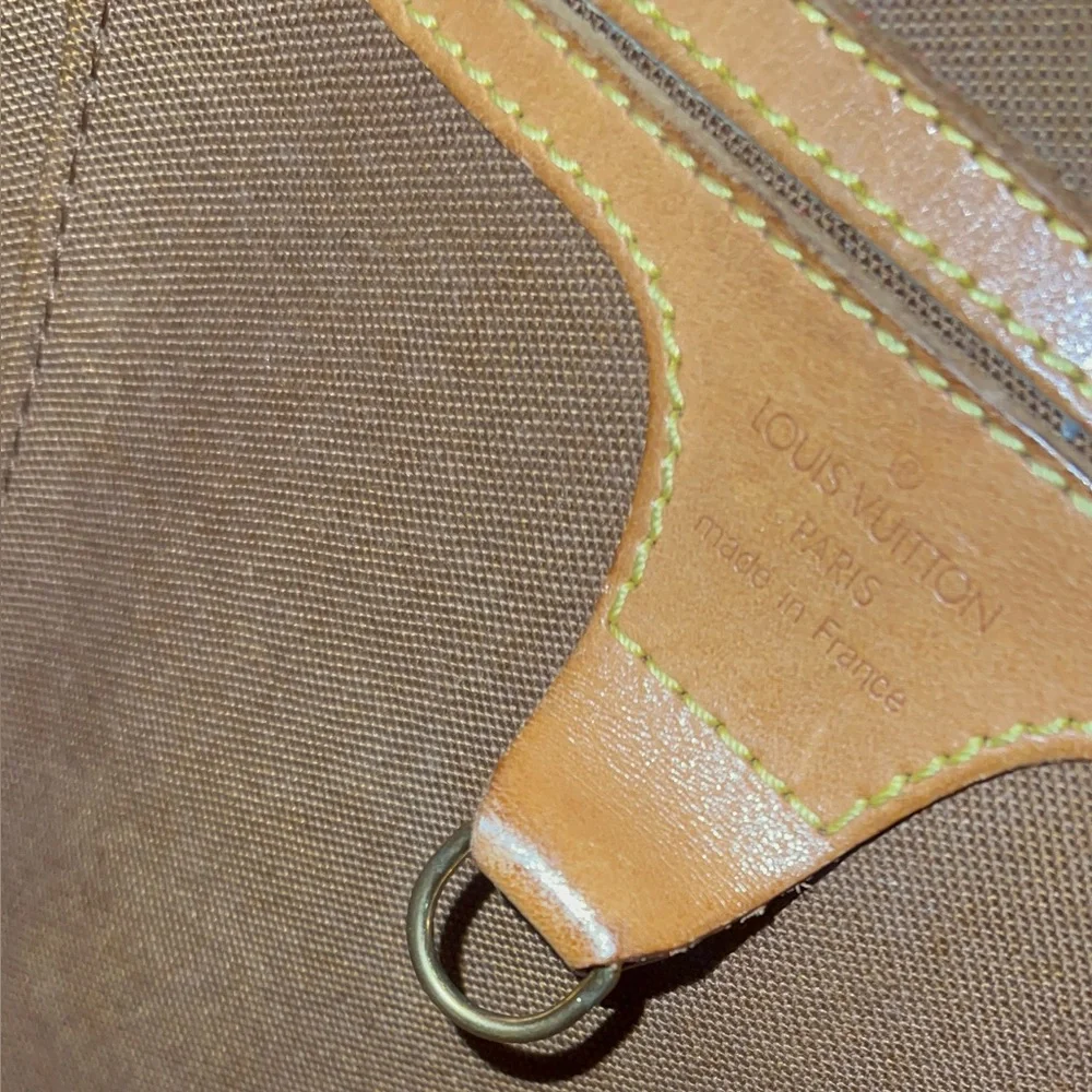 Louis Vuitton Monogram Eclipse GM - Picture 6 of 7